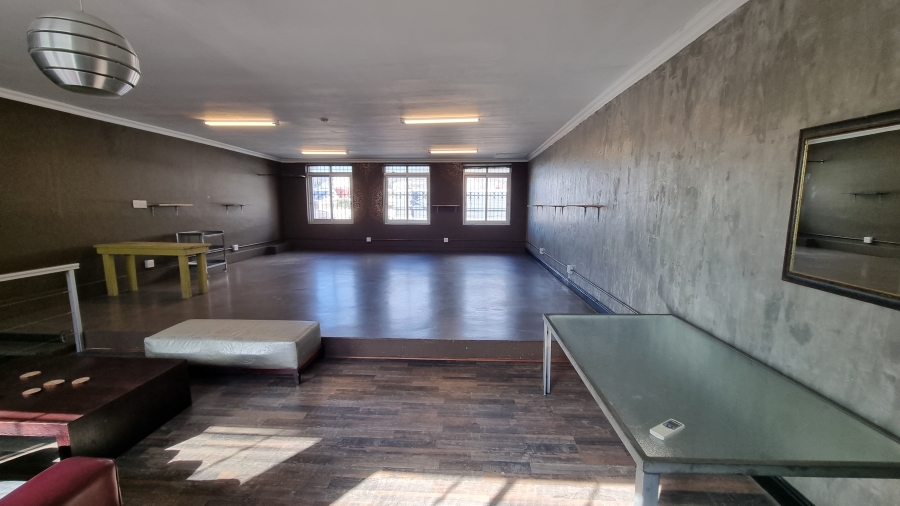 To Let Commercial Property for Rent in Woodstock Western Cape